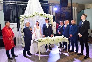 DÜĞÜN MERASİMİ