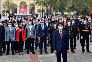CUMHURİYET BAYRAMI ÇELENK SUNMA PROGRAMI